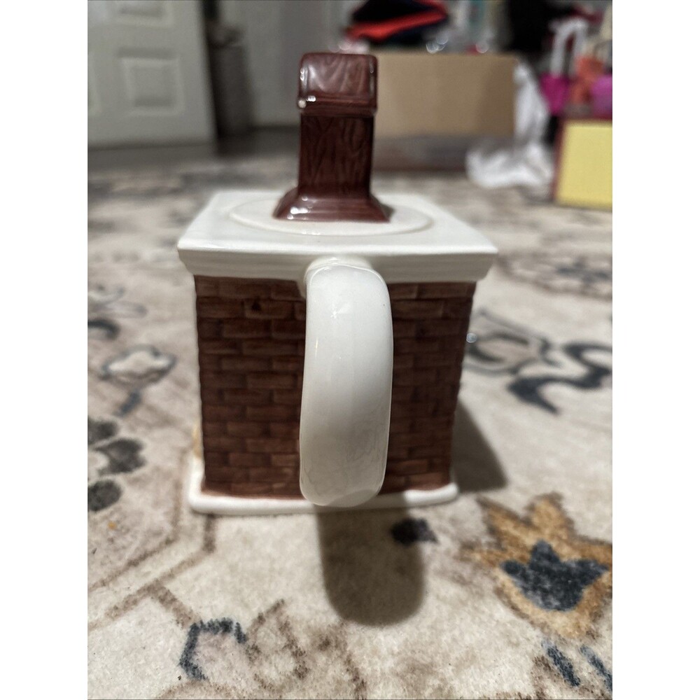 Vintage Fireplace Mantle Cat by Fire Clock Teapot with Lid - Picture 3 of 7